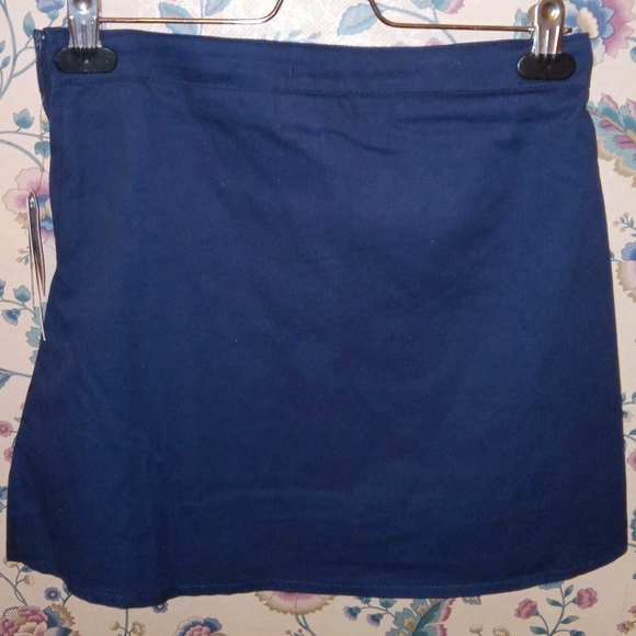 Eddie Bauer School-Girl's Skirt - Picture 2 of 5